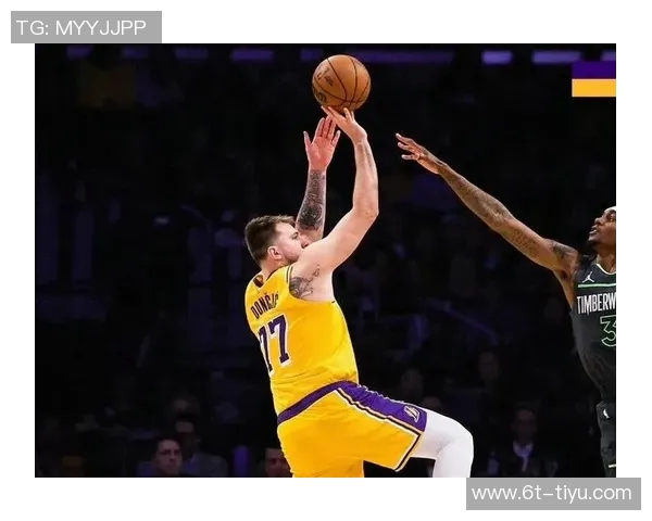 科塔高效表现难掩失利8前场板助攻戈贝尔压制19分18板2帽 科塔高效表现难掩失利8前场板助攻戈贝尔压制19分18板2帽