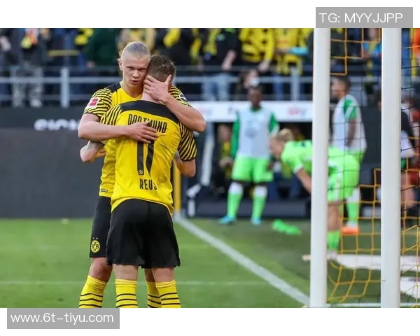 德天空报道多特34岁老将格罗斯续约前景不明未来充满变数 德天空报道多特34岁老将格罗斯续约前景不明未来充满变数