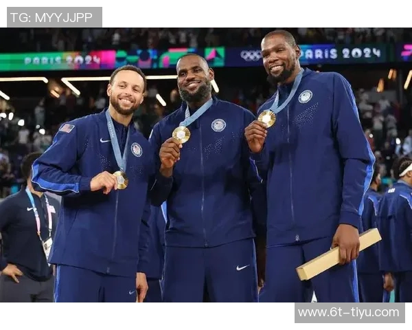 詹姆斯与杜兰特防守表现对比分析后期状态差异显著 詹姆斯与杜兰特防守表现对比分析后期状态差异显著